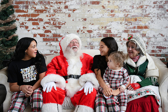 2024 Santa [Houghtaling] 15