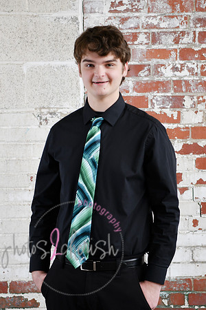 Jacob [MHS class of 2024] 012