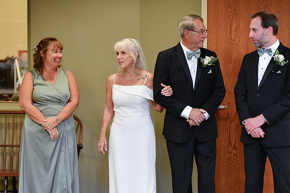 Kellie & Jim [receiving line] 007