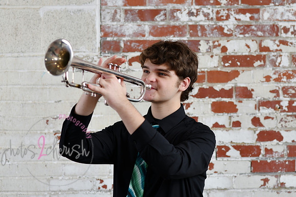 Jacob [MHS class of 2024] 025