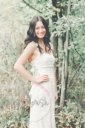 Kate MHS Class of 2025 [peek] 002