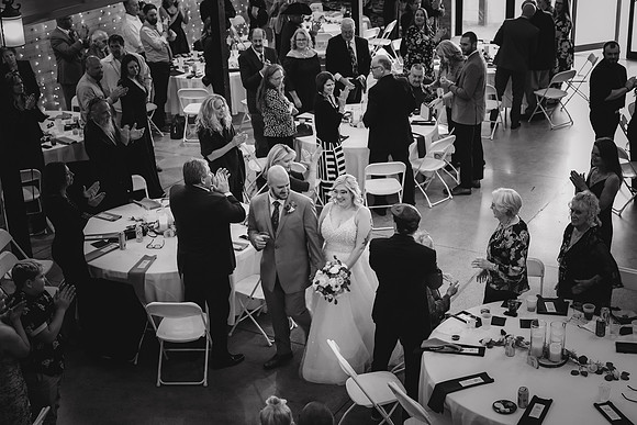 Piper & Eddie [reception ent] 046
