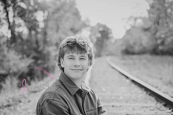 2025 MHS Senior [Cameron] 102