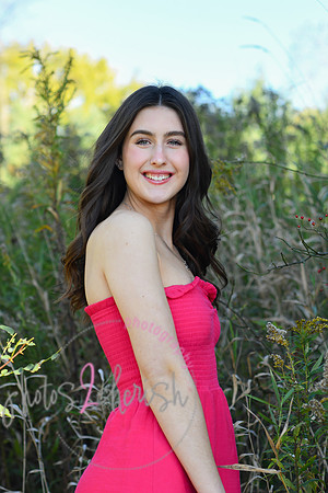 Audrey [class of 2025] 142