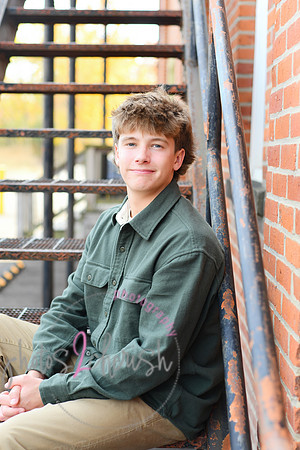 2025 MHS Senior [Cameron] 060
