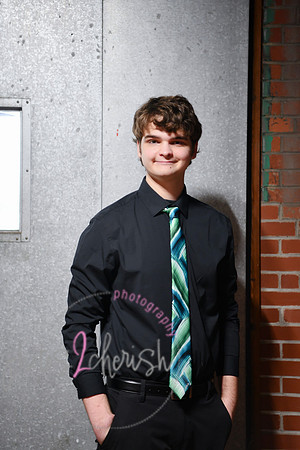 Jacob [MHS class of 2024] 042