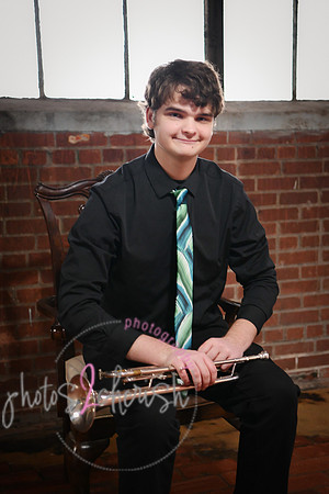 Jacob [MHS class of 2024] 061