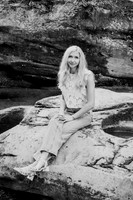 Gwen [MHS Senior] 019