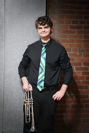 Jacob [MHS class of 2024] 056