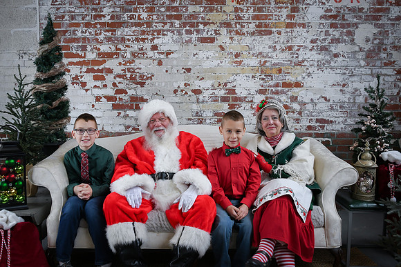 2024 Santa [Katherine] 33