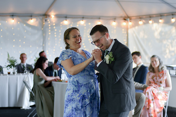 Carter & Marlah Reception [Mother Son Dance] 165