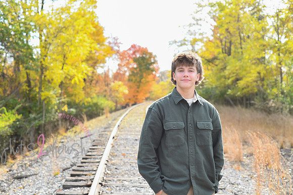 2025 MHS Senior [Cameron] 092