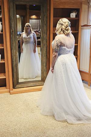 Piper & Eddie WD [getting ready] 79