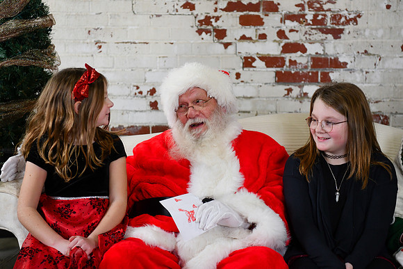 2024 Santa [Knotts] 23