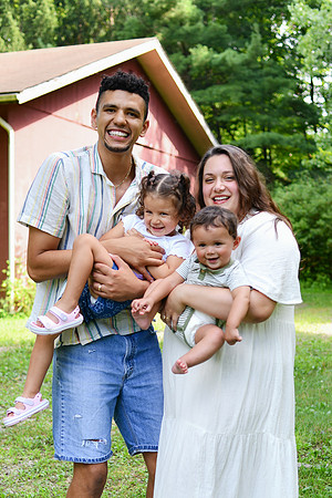 Ash Family 098