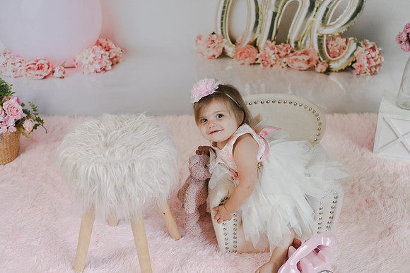 Alivia [turns one] 005