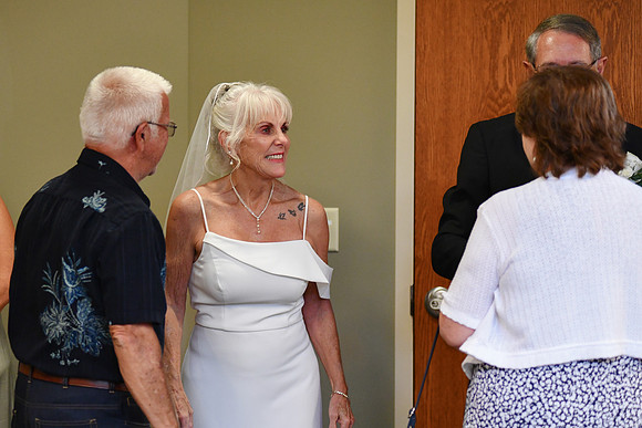 Kellie & Jim [receiving line] 148