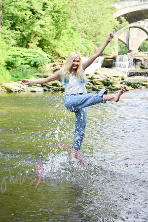 Gwen [MHS Senior] 123