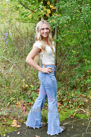 Meghan [class of 2025] peek 13