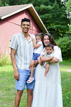 Ash Family 076