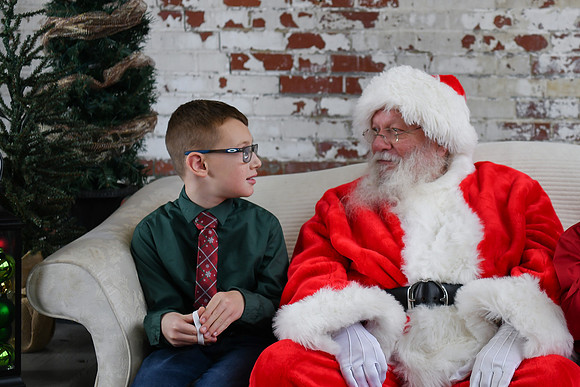 2024 Santa [Katherine] 38