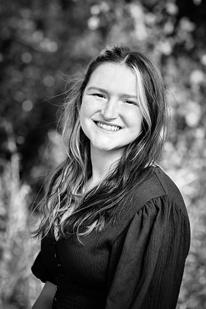 julia [class of 2023] 048