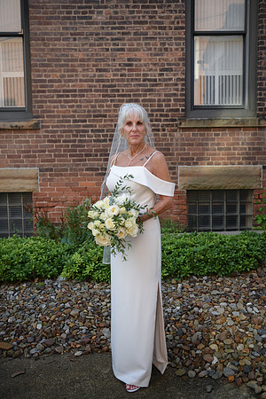 Kellie & Jim [square 1] 043