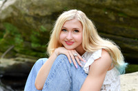 Gwen [MHS Senior] 038