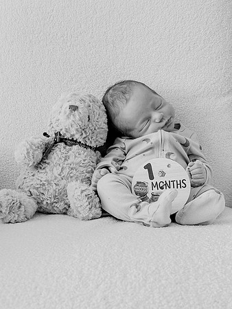 Graham [1 month] b&w 19