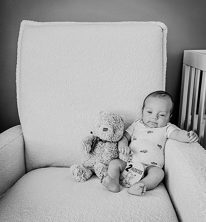 Graham [2 months] b&w 40