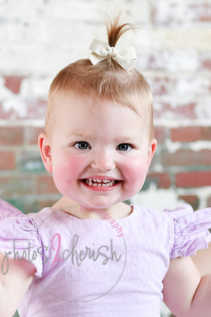 Leah [turns two] 122