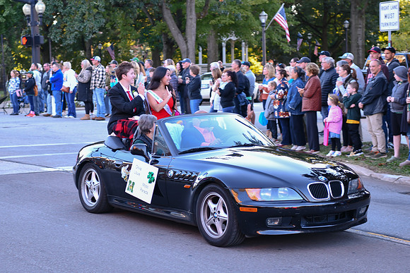2025 MHS HOCO Parade 078