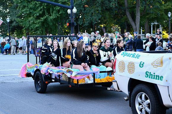 2025 MHS HOCO Parade 175