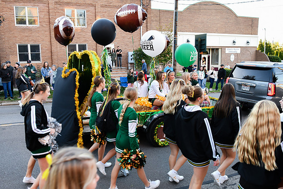 2025 MHS HOCO Parade 199