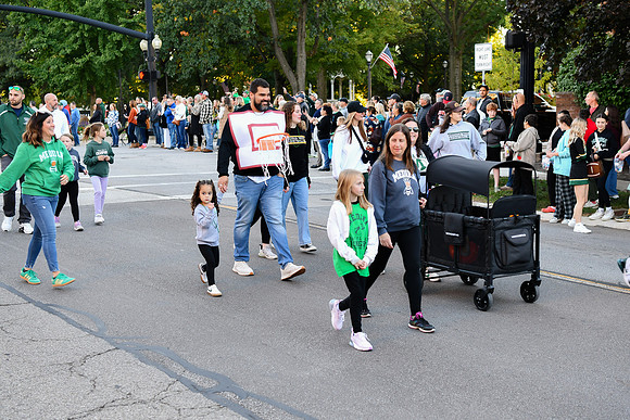 2025 MHS HOCO Parade 206