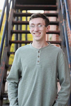Aidan Senior Photos 043