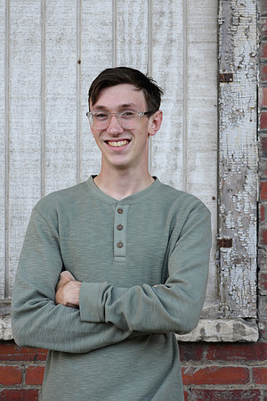 Aidan Senior Photos 023
