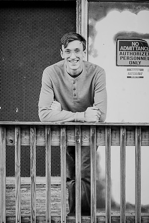 Aidan Senior Photos 031