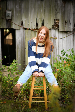 emily [class of 2023] 091