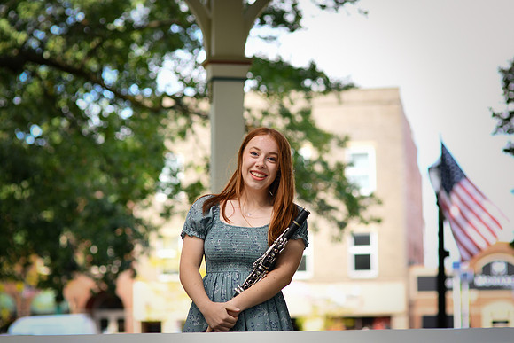 emily [class of 2023] 341