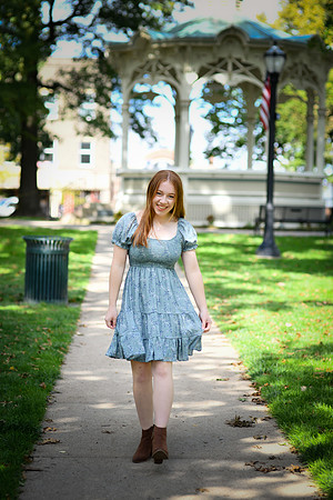 emily [class of 2023] 348