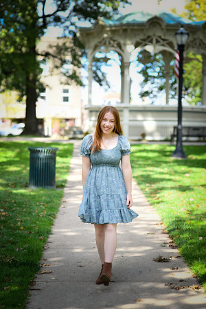 emily [class of 2023] 347