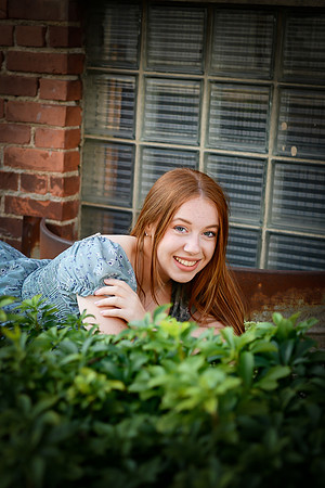 emily [class of 2023] 428