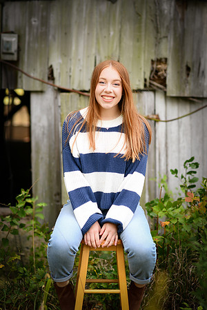 emily [class of 2023] 094