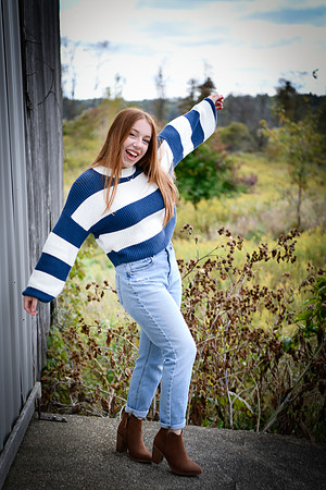 emily [class of 2023] 140