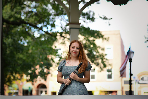 emily [class of 2023] 338