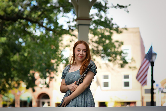emily [class of 2023] 340