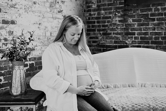 Nicolle & Mike Maternity Photos 007
