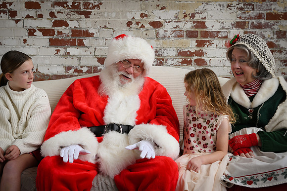 2024 Santa [Stefanik] 10