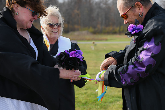 Billie & Dale Vow Renewal 094